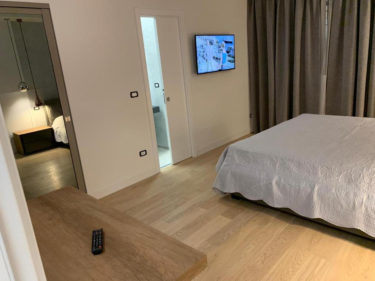 Deluxe Zimmer mit Kingsize-Bett